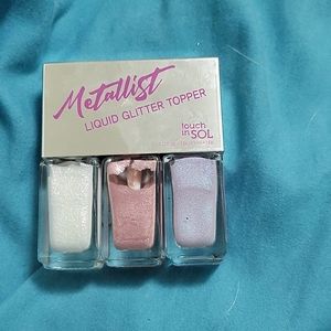 Touch in Sol glitter topper